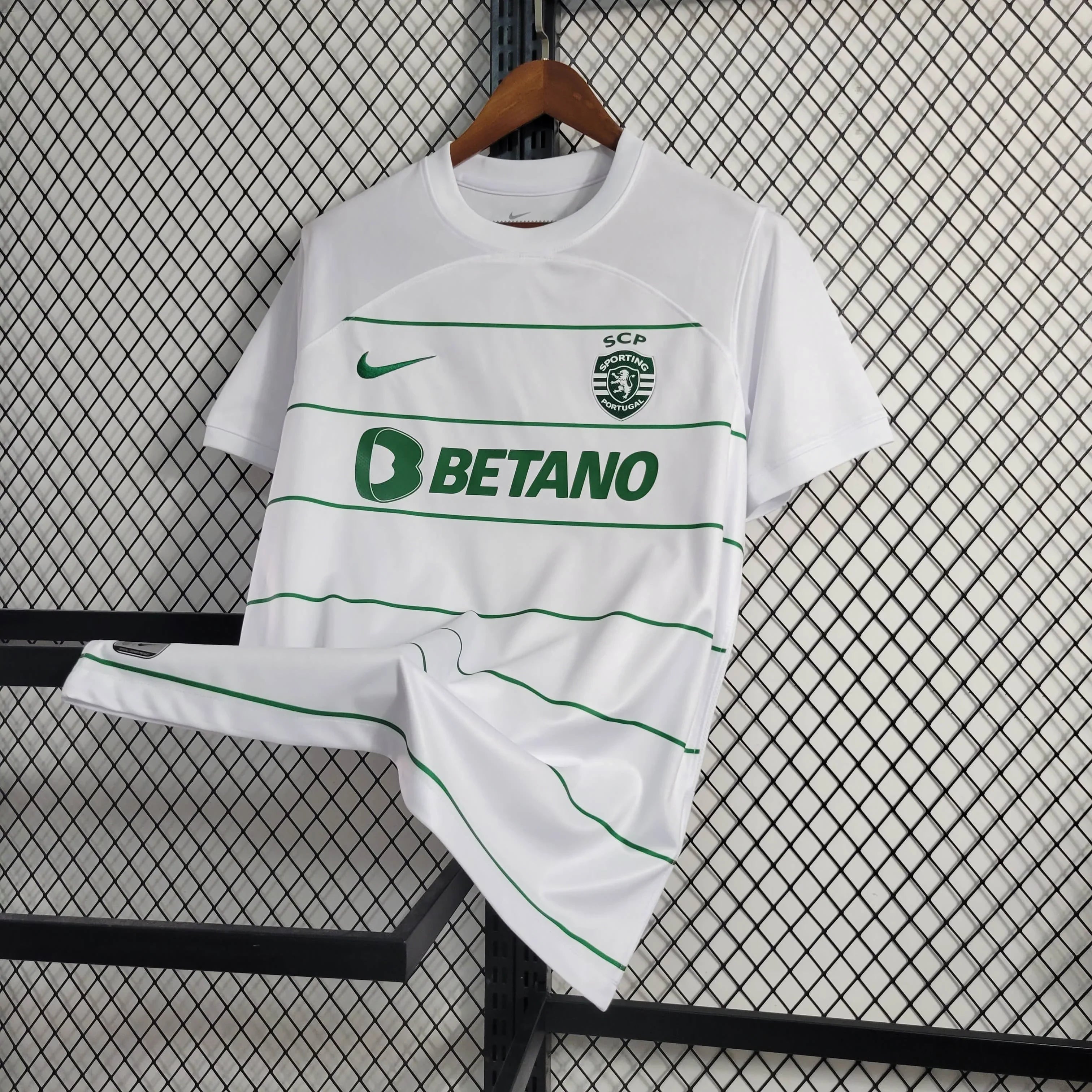 BAJO ENCARGO SPORTING LISBOA VISITA 2023/24 VERSION FAN