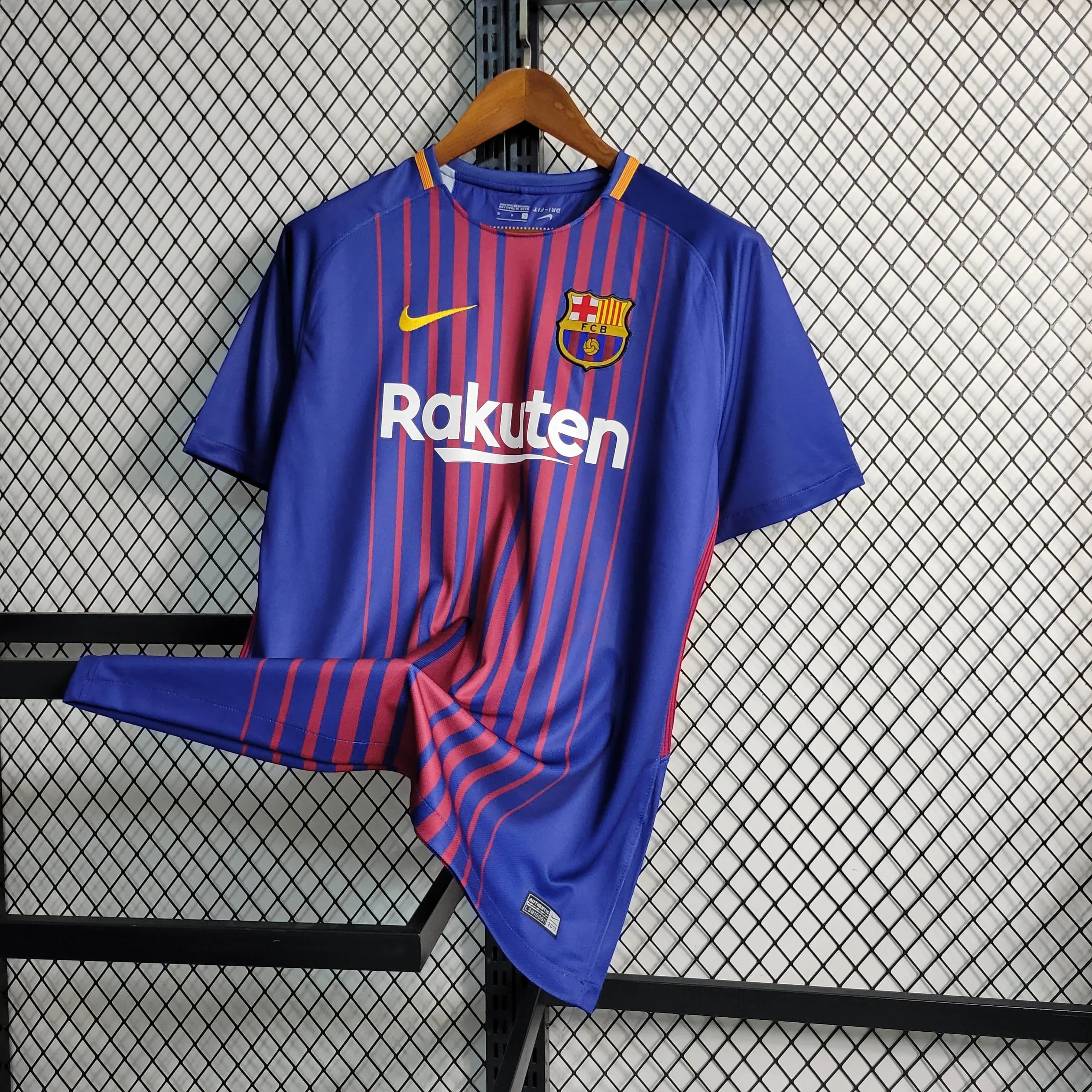 FC BARCELONA LOCAL 2017 VERSIÓN FAN