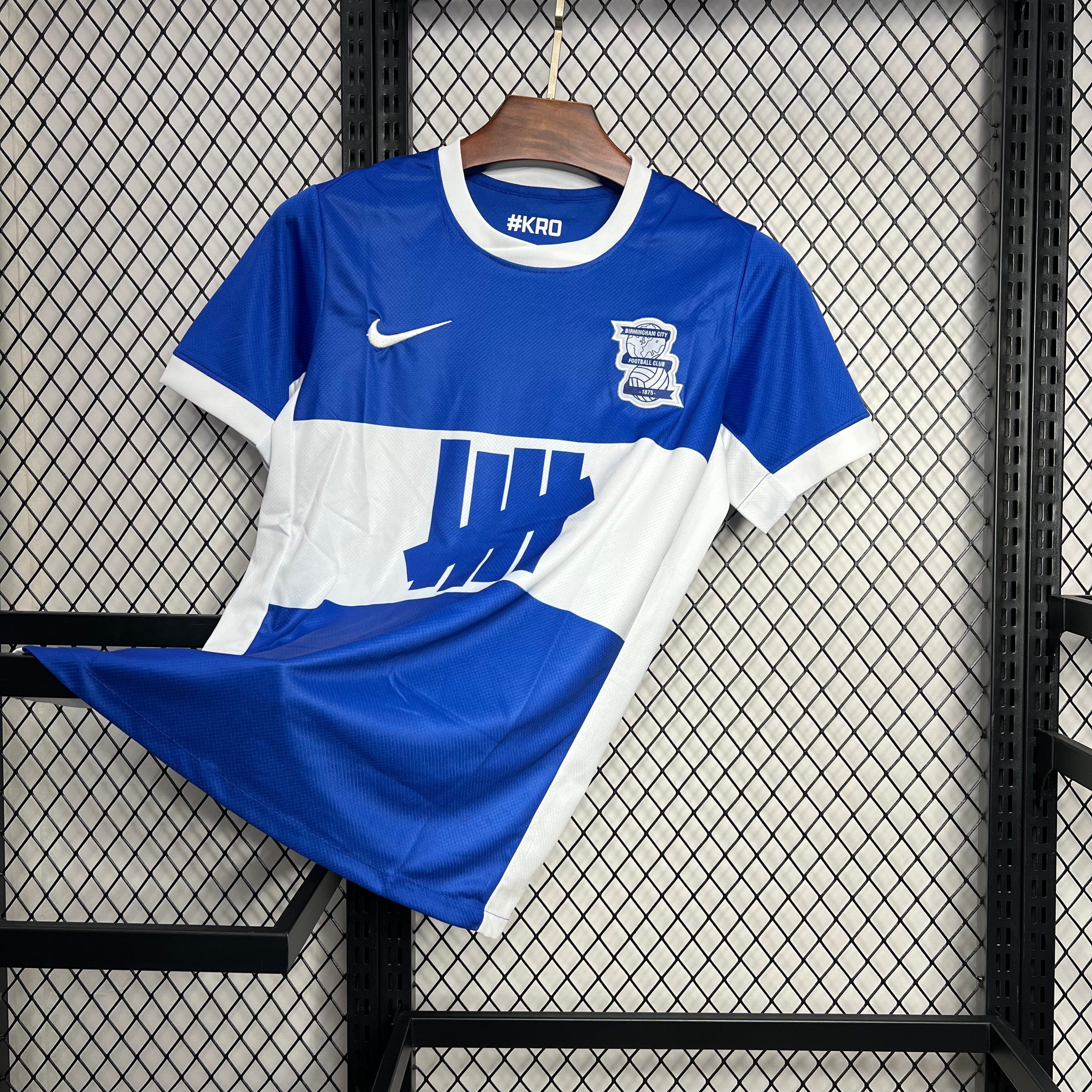 BAJO ENCARGO BIRMINGHAM CITY LOCAL 2024/25 VERSIÓN FAN