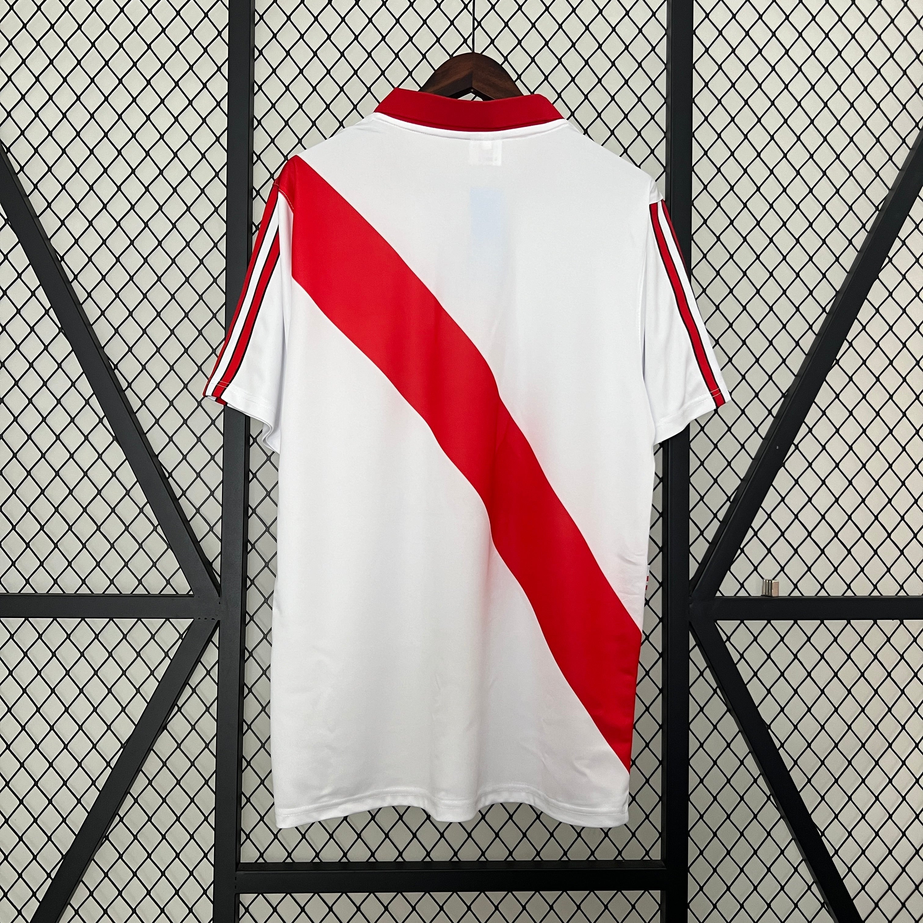 BAJO ENCARGO RIVER PLATE LOCAL RETRO 1998 VERSION FAN