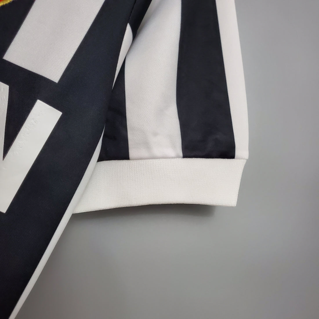 JUVENTUS HOME 1984 FAN VERSION