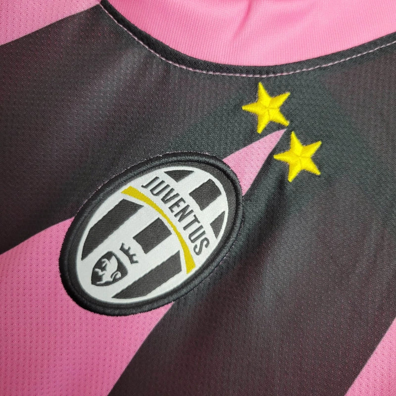 JUVENTUS AWAY 2011 FAN VERSION