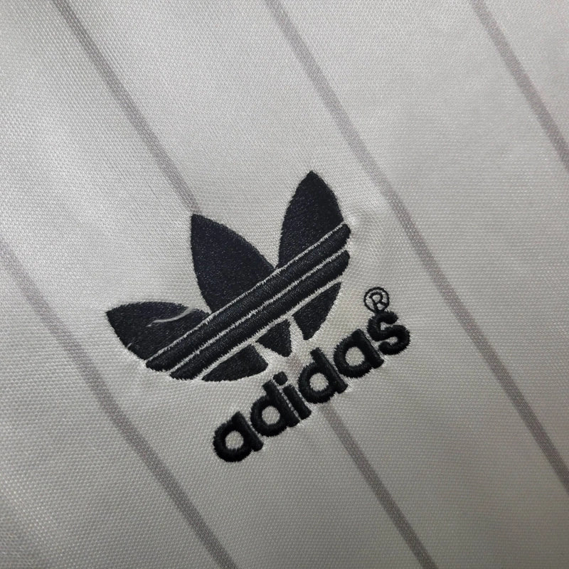 MANCHESTER UNITED AWAY 1983 FAN VERSION