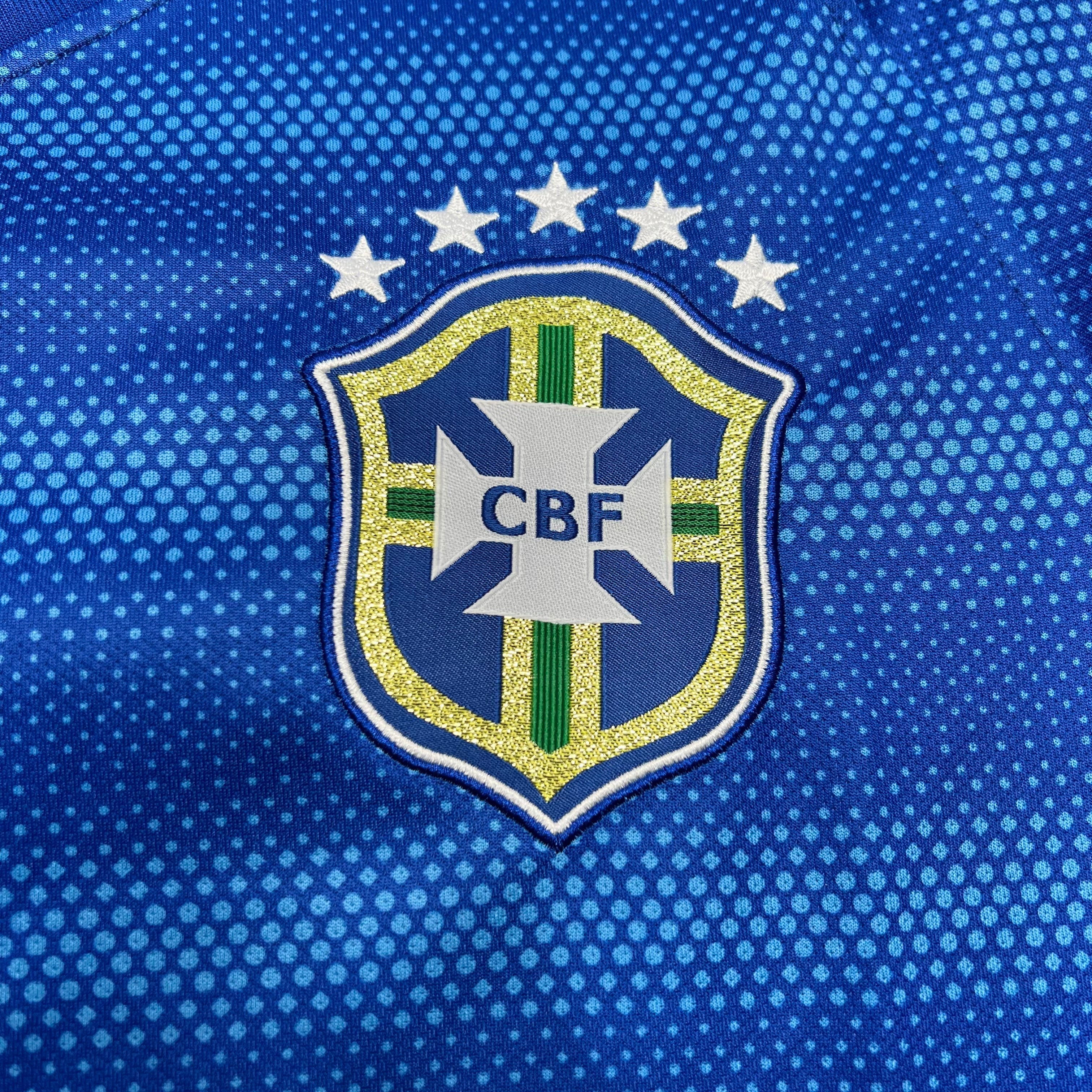 BAJO ENCARGO BRASIL VISITANTE RETRO 2014 VERSIÓN FAN