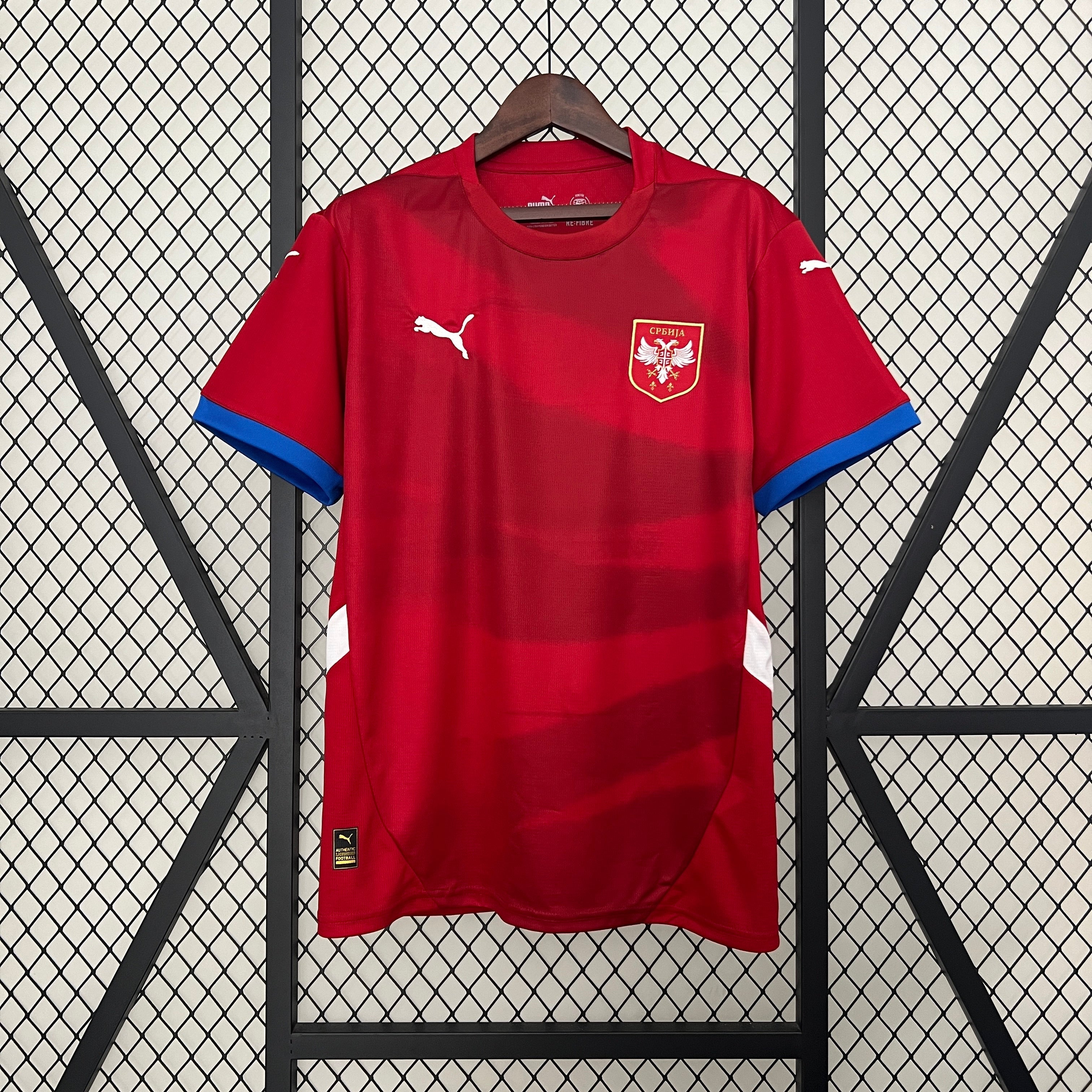BAJO ENCARGO SERBIA LOCAL 2024 VERSIÓN FAN