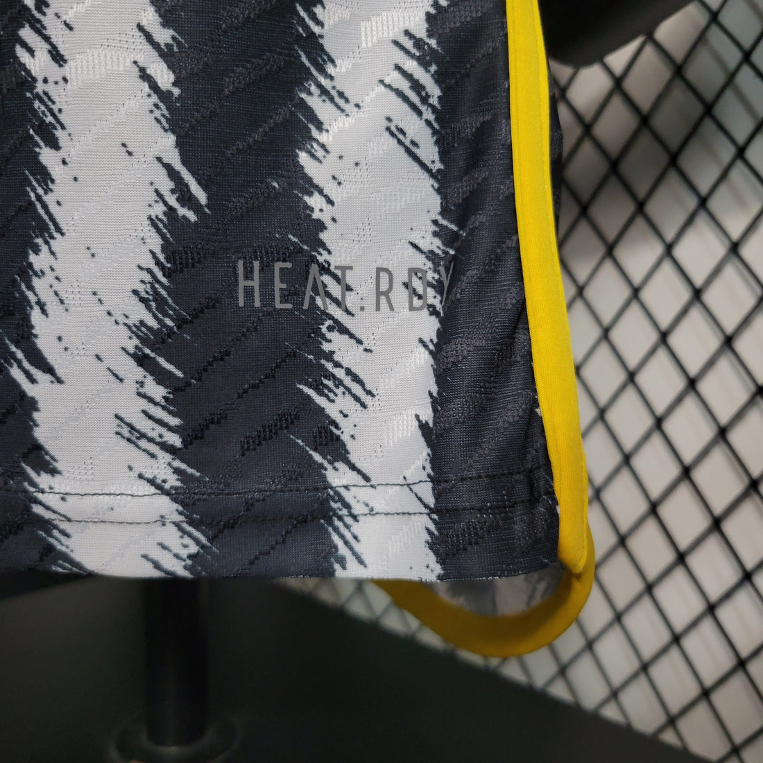 JUVENTUS HOME 2023 PLAYER VERSION