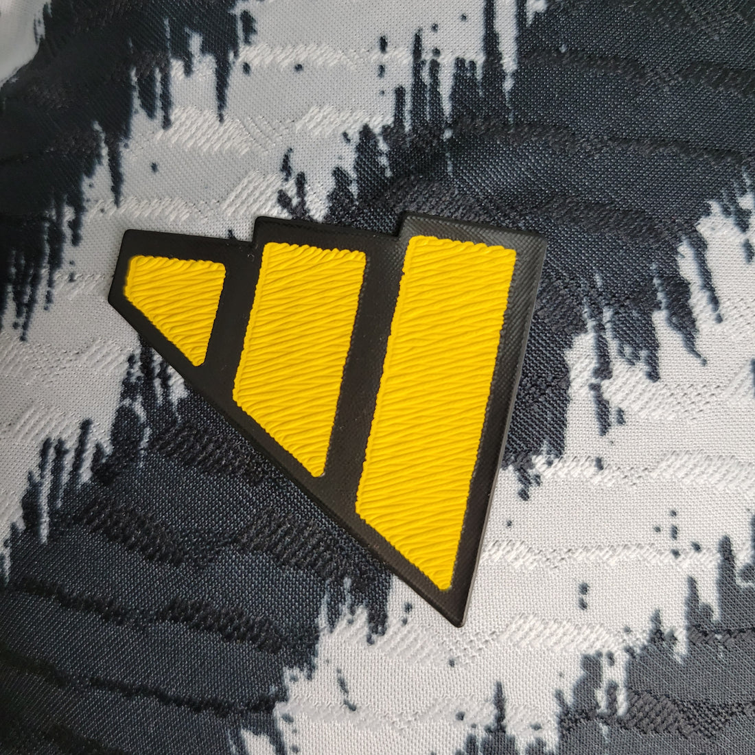 JUVENTUS HOME 2023 PLAYER VERSION