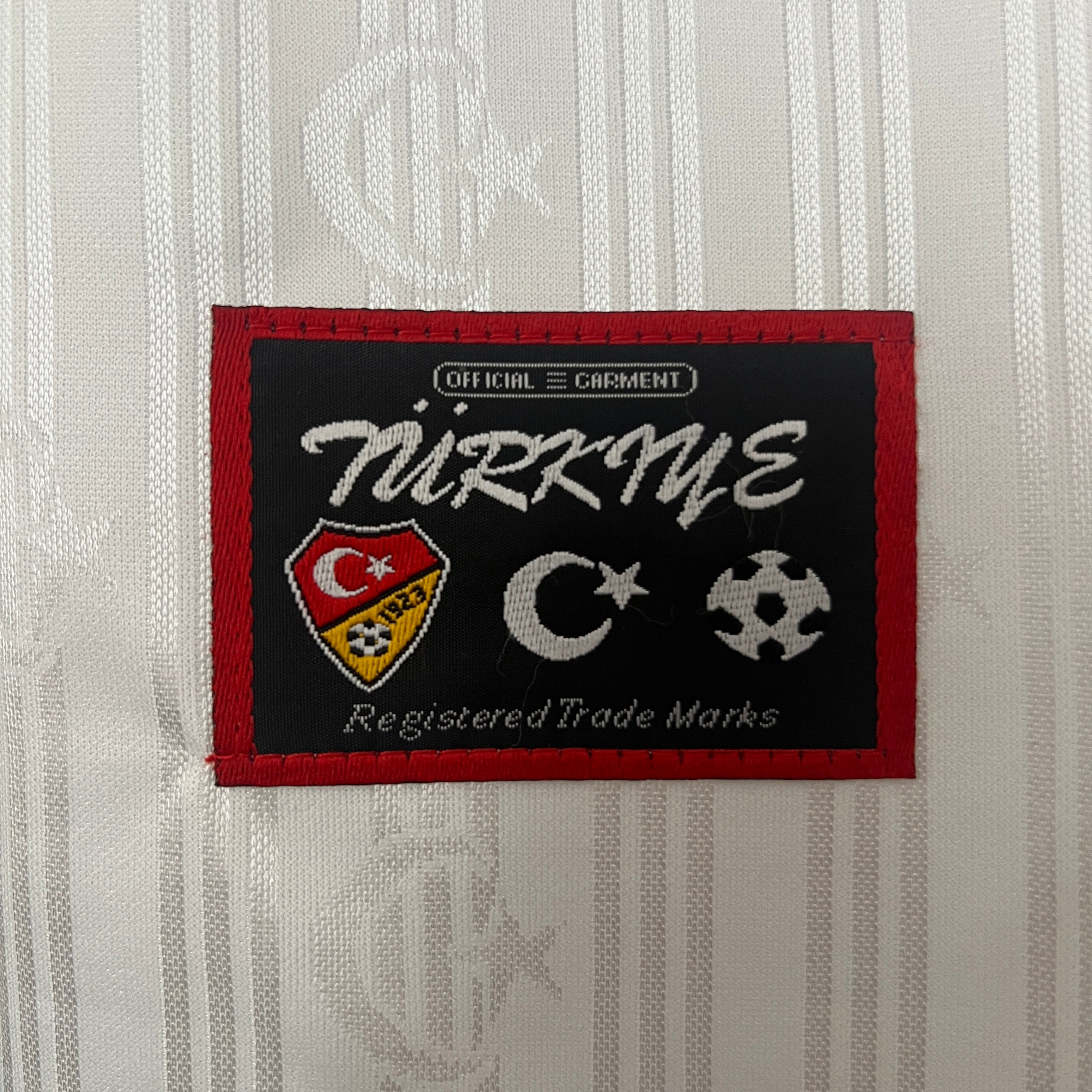 BAJO ENCARGO TURQUÍA VISITA RETRO 1996 VERSIÓN FAN