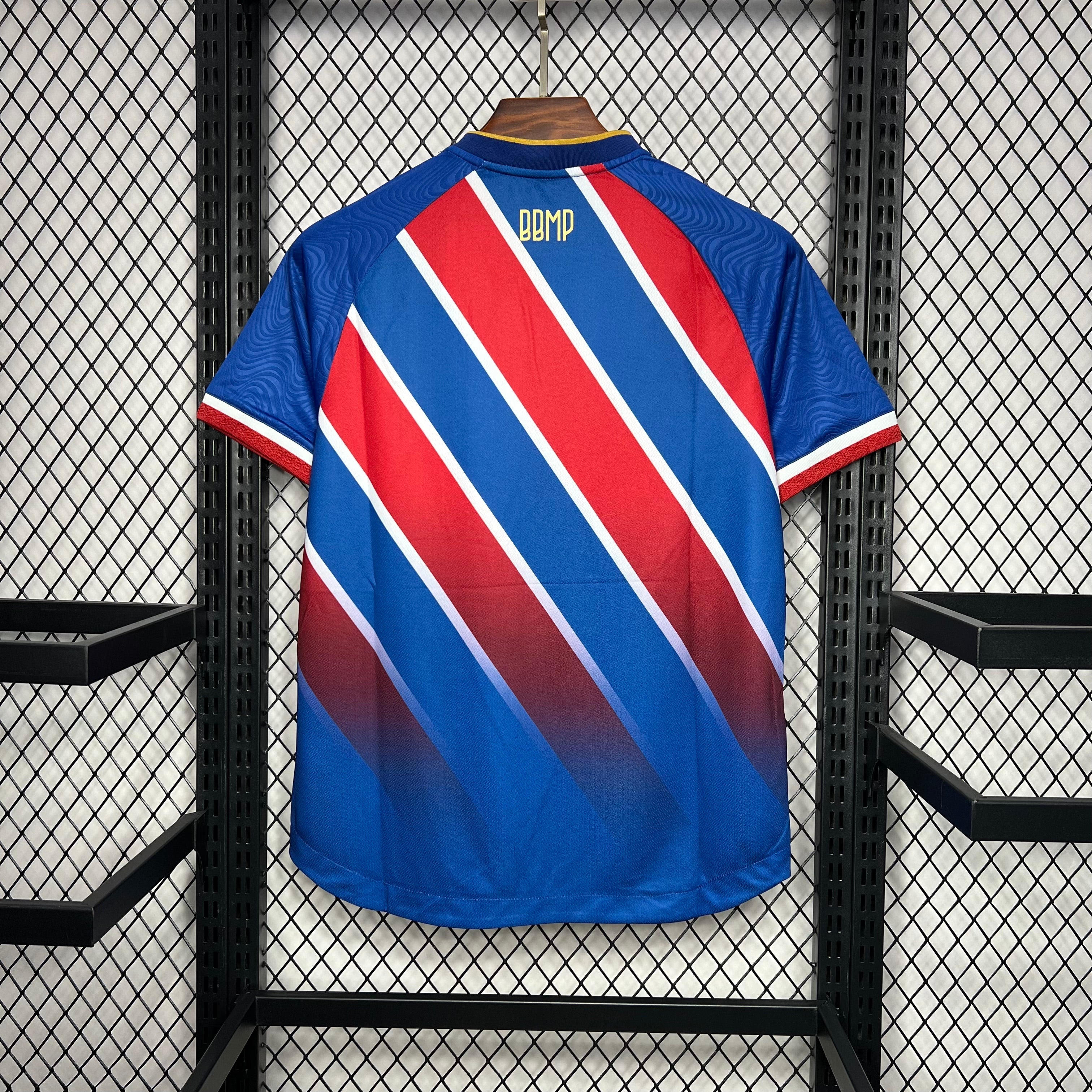 BAJO ENCARGO BAHIA VISITA 2024/25 VERSIÓN FAN