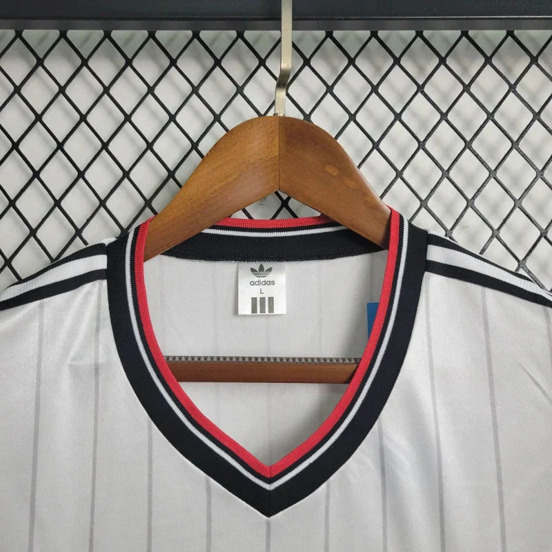 MANCHESTER UNITED AWAY 1983 FAN VERSION