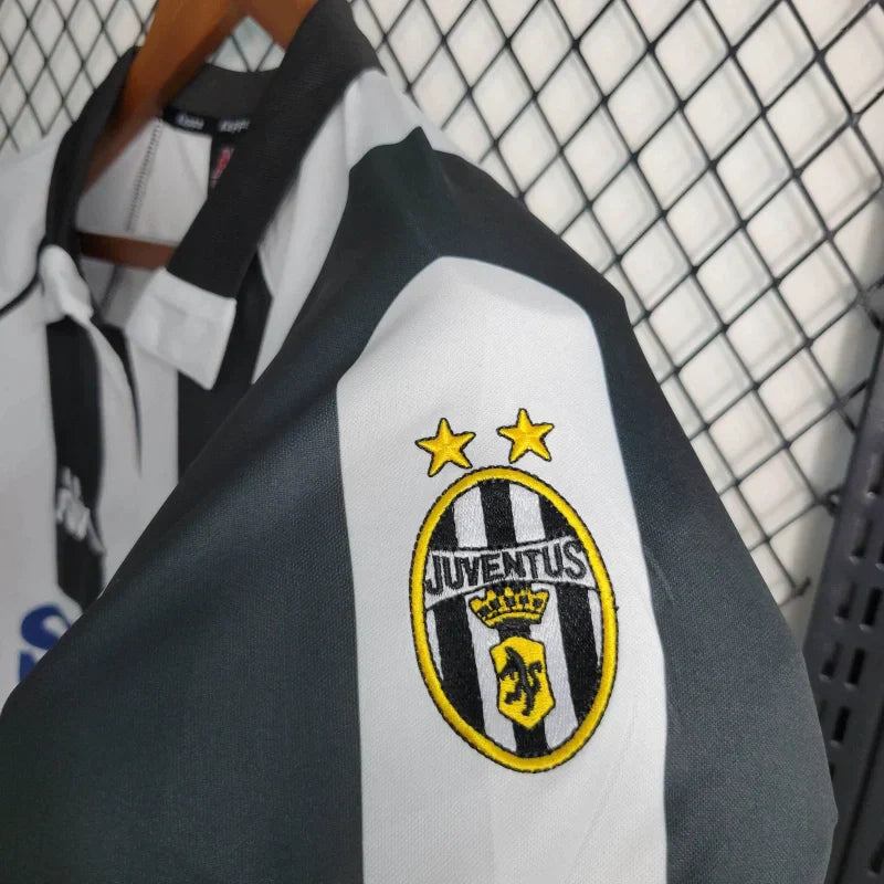 JUVENTUS HOME 1997 FAN VERSION