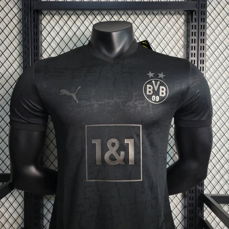 BORUSSIA DORTMUND EDICIÓN ESPECIAL "ALL BLACK" 2023/24 VERSIÓN JUGADOR